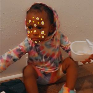 Meet your Posher, Amari